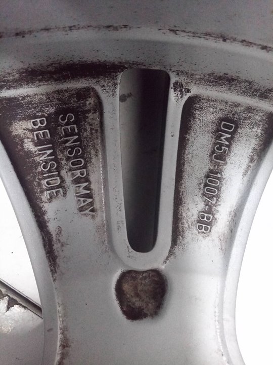 Llanta ford focus lim. (cb8)    |   